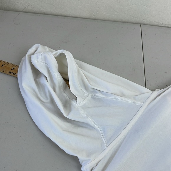 Alo white jacket scuba style ponytail hoodie hole - Picture 6 of 13